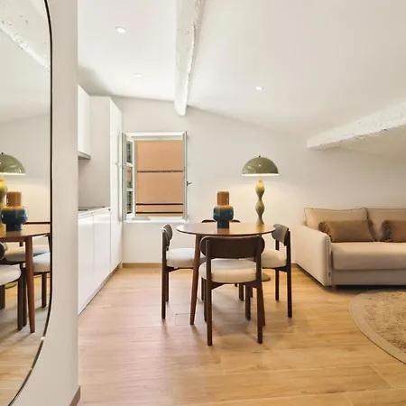 Tropez 104 Rue Allard 3e D